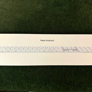 Magic Keyboard with Numeric Keypad